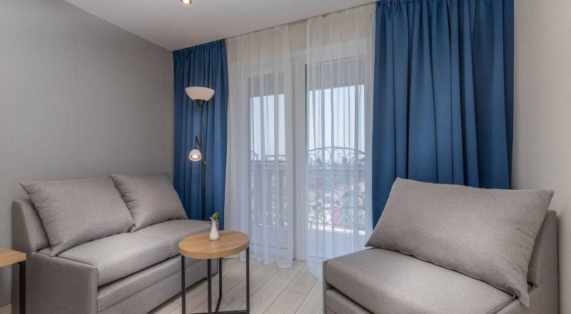 Отель "Репин"