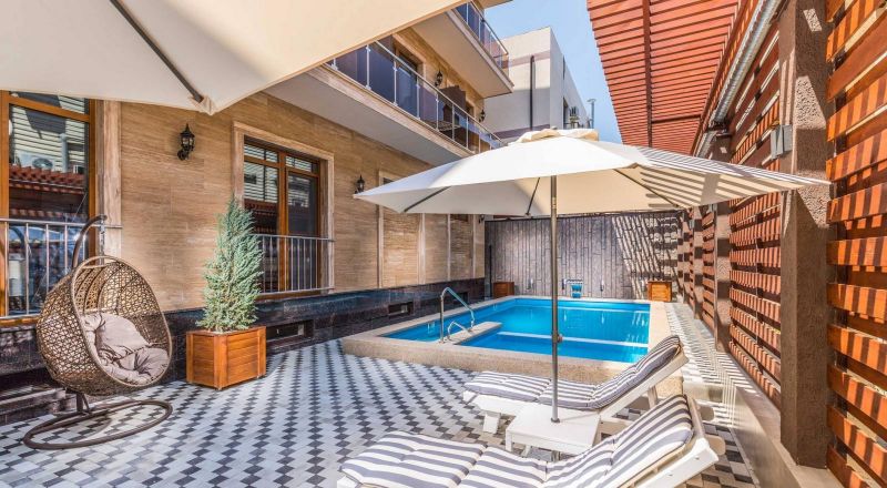 Отель "Репин"